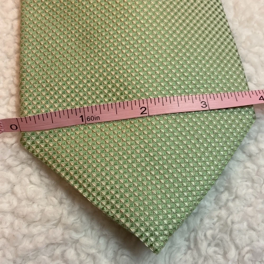 Bananas Republic Textured Mint Green Silk Tie EUC St. Patrick’s Day